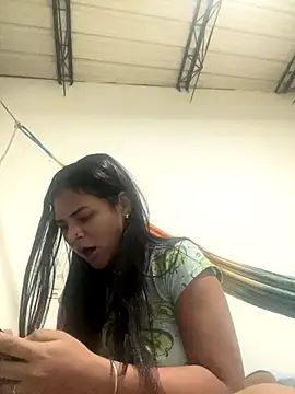 lizmy online show from November 2025 06:03:01 AM