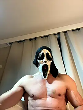 Luna MaskedMan online show from November 2025 09:19:01 PM