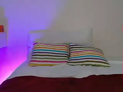 pinkbrisa online show from February 2026 03:33:02 AM