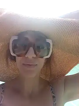 Snapshot of cleopatravodos chatting on July 2026 01:29:02 PM cleopatravodos online show from July 2026 01:29:02 PM