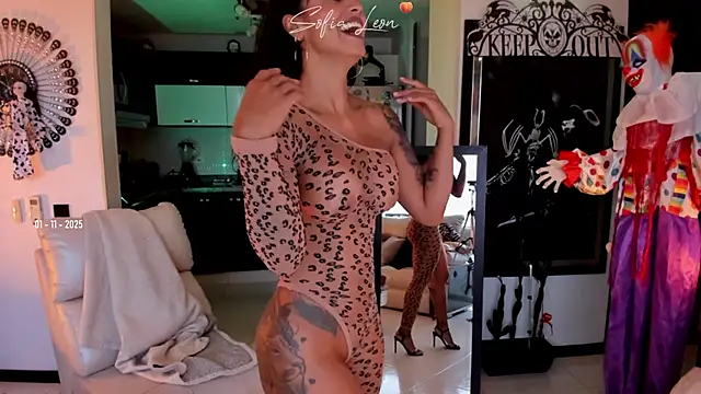 Snapshot of sofiasexhot chatting on November 2025 12:51:02 PM sofiasexhot online show from November 2025 12:51:02 PM