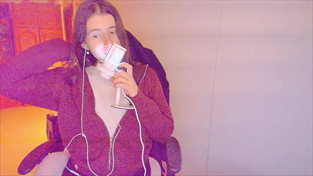 Snapshot of KristinaScott chatting on February 2026 04:56:02 PM KristinaScott online show from February 2026 04:56:02 PM