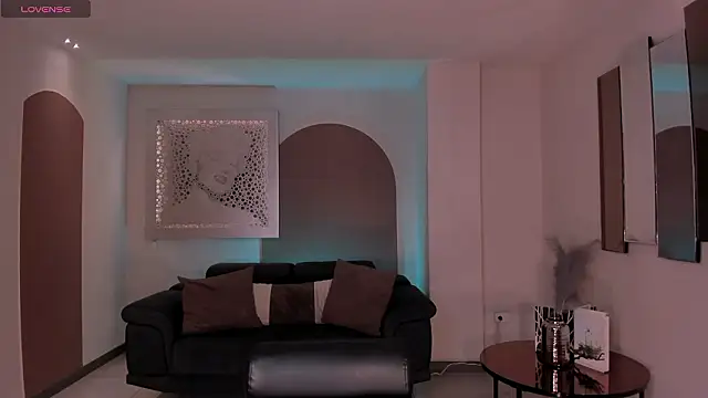 HaileyRoss  online show from March 2026 09:09:02 AM