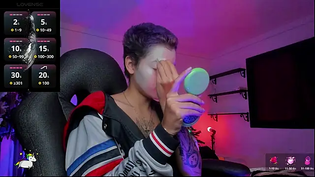 Anny Kiitty online show from December 2025 03:48:01 AM