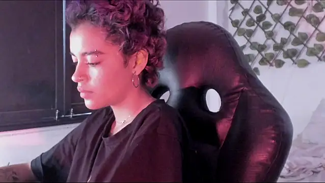 Snapshot of Anny_Kiitty chatting on February 2026 07:45:01 PM Anny Kiitty online show from February 2026 07:45:01 PM