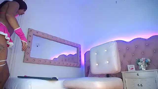 Sussan cooper online show from March 2026 07:29:01 PM