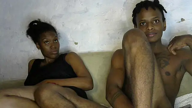 Snapshot of Mari_clau_hot chatting on November 2025 01:14:02 AM Mari clau hot online show from November 2025 01:14:02 AM