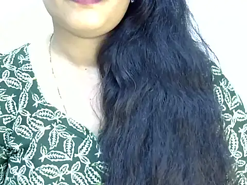 Snapshot of Muskan_Jha chatting on April 2026 02:01:02 PM Muskan Jha online show from April 2026 02:01:02 PM