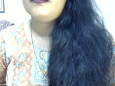Snapshot of Muskan_Jha chatting on April 2026 01:06:01 AM Muskan Jha online show from April 2026 01:06:01 AM