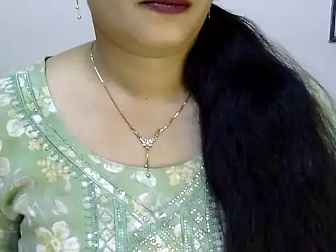 Snapshot of Muskan_Jha chatting on June 2026 01:15:02 PM Muskan Jha online show from June 2026 01:15:02 PM