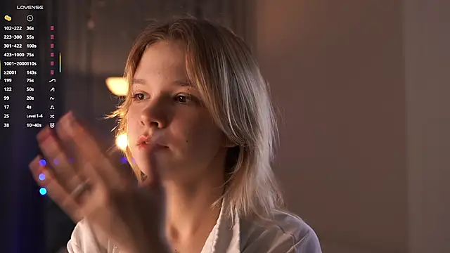 PhillisEsplin online show from January 2026 07:08:02 PM