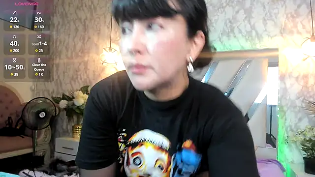 Snapshot of LILITH_LIBELULA chatting on December 2025 07:33:02 PM LILITH LIBELULA online show from December 2025 07:33:02 PM