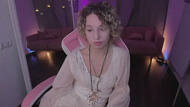 Snapshot of Mary_Wohlberg chatting on November 2025 05:31:01 AM Mary Wohlberg online show from November 2025 05:31:01 AM