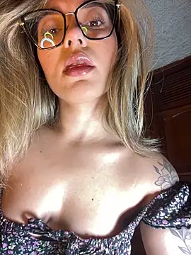 Xxx Amy online show from December 2025 05:28:01 AM