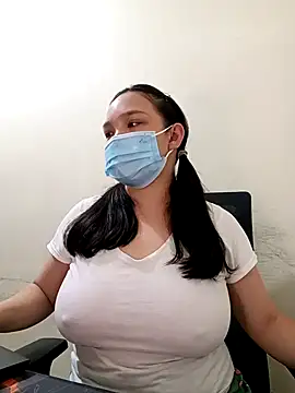 Snapshot of Stacysfeet chatting on November 2025 05:59:01 PM Stacysfeet online show from November 2025 05:59:01 PM