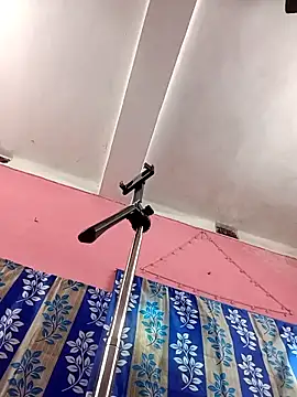 Snapshot of Heaven-2- chatting on November 2025 04:50:02 AM Heaven-2- online show from November 2025 04:50:02 AM