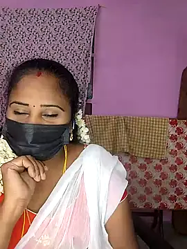 Snapshot of Tamil_devagi chatting on April 2026 06:31:01 AM Tamil devagi online show from April 2026 06:31:01 AM