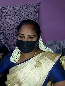 Snapshot of Tamil_devagi chatting on April 2026 06:05:02 AM Tamil devagi online show from April 2026 06:05:02 AM