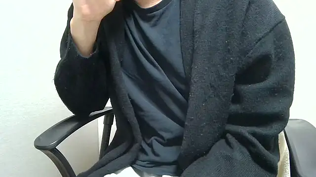 Snapshot of minhyuck001 chatting on November 2025 12:04:01 PM minhyuck001 online show from November 2025 12:04:01 PM