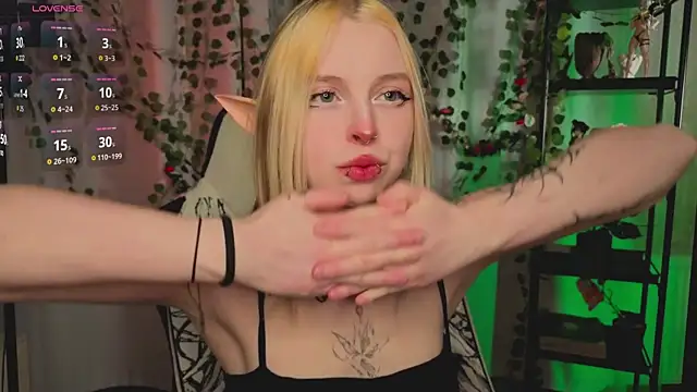 ElvenQueen online show from February 2026 01:26:02 PM