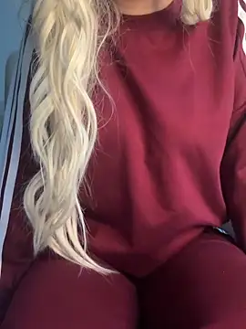 Manolya3434 online show from November 2025 10:32:02 PM