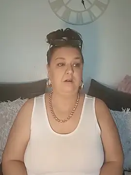 Snapshot of Nova-WiseX chatting on November 2025 09:24:01 AM Nova-WiseX online show from November 2025 09:24:01 AM