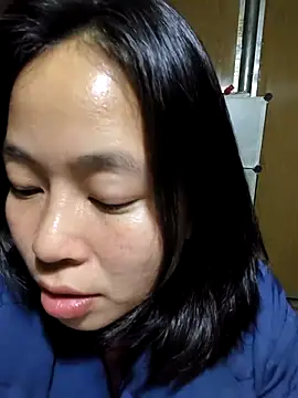 Cat-meow online show from December 2025 02:24:01 PM