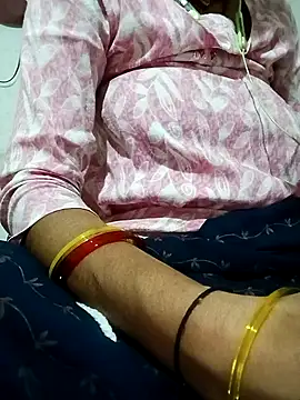 Anushasharma89 online show from November 2025 01:38:01 AM