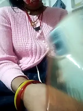 Anushasharma89 online show from December 2025 12:27:01 AM