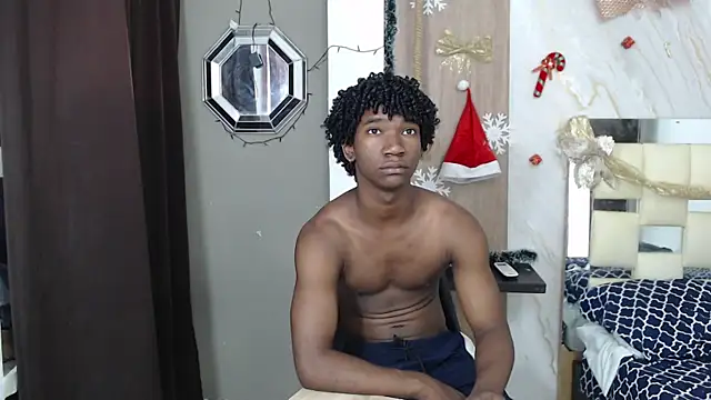 Snapshot of negga_cum chatting on January 2026 01:46:01 PM negga cum online show from January 2026 01:46:01 PM