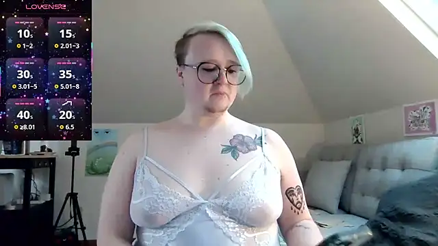 queerlyjaz online show from February 2026 09:00:02 PM