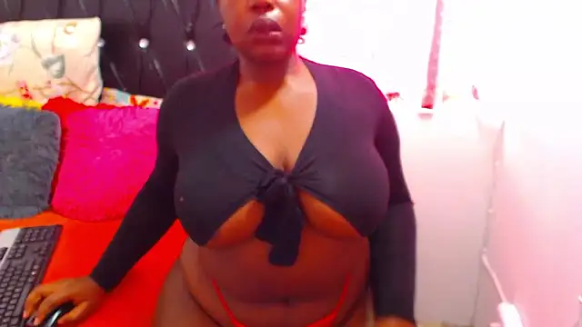 Snapshot of melanin_lizzy chatting on January 2026 09:44:02 AM melanin lizzy online show from January 2026 09:44:02 AM