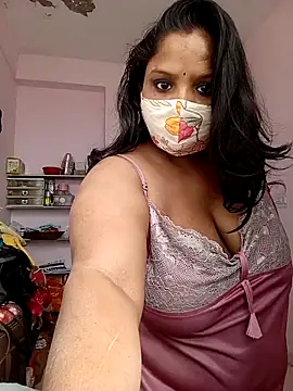 Snapshot of CUTE-LOVE-SWEETS chatting on February 2026 04:20:01 AM CUTE-LOVE-SWEETS online show from February 2026 04:20:01 AM