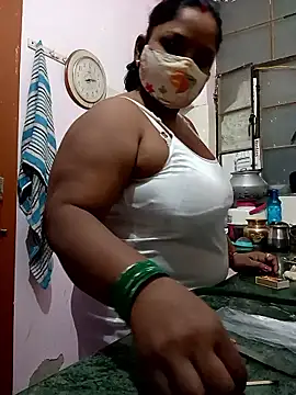 Snapshot of CUTE-LOVE-SWEETS chatting on February 2026 02:39:02 PM CUTE-LOVE-SWEETS online show from February 2026 02:39:02 PM