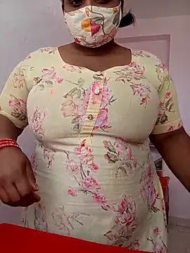 Snapshot of CUTE-LOVE-SWEETS chatting on April 2026 03:48:01 AM CUTE-LOVE-SWEETS online show from April 2026 03:48:01 AM