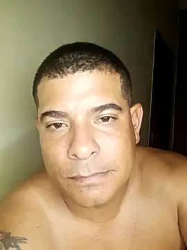 Snapshot of josepis2 chatting on November 2025 05:13:02 AM josepis2 online show from November 2025 05:13:02 AM