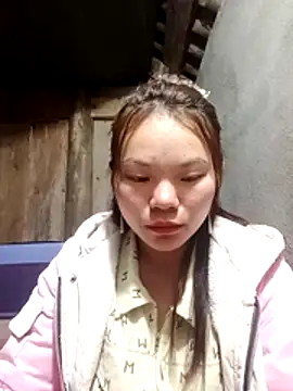 yu-zhen online show from November 2025 07:07:02 PM