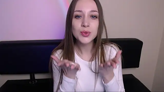 Snapshot of MillaTems_ chatting on November 2025 07:52:02 AM MillaTems online show from November 2025 07:52:02 AM