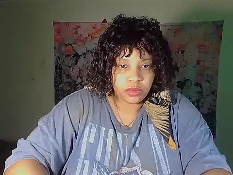 Snapshot of Fetishdomprincess chatting on November 2025 12:56:02 AM Fetishdomprincess online show from November 2025 12:56:02 AM