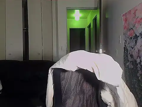 Snapshot of Fetishdomprincess chatting on December 2025 10:30:02 PM Fetishdomprincess online show from December 2025 10:30:02 PM