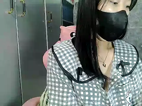 Hellen2999 online show from January 2026 03:53:01 AM