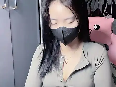 Hellen2999 online show from January 2026 04:15:01 AM