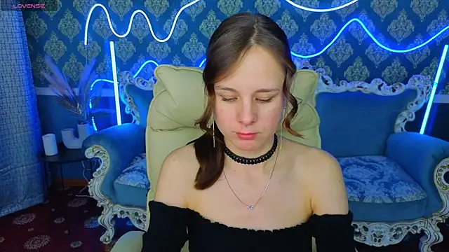 KarolinaSky online show from November 2025 06:40:02 AM