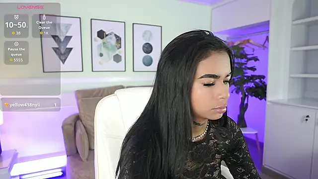 Snapshot of MeganLowell chatting on January 2026 11:37:01 AM MeganLowell online show from January 2026 11:37:01 AM