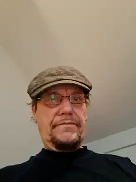 Snapshot of Dantekp chatting on November 2025 04:23:02 AM Dantekp online show from November 2025 04:23:02 AM