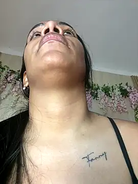 ArielleMillerr- online show from January 2026 05:49:02 PM