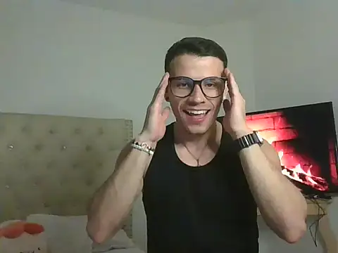 Snapshot of Liam_se chatting on November 2025 04:06:02 AM Liam se online show from November 2025 04:06:02 AM