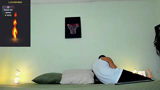 Snapshot of blorelopez chatting on March 2026 12:50:01 AM blorelopez online show from March 2026 12:50:01 AM