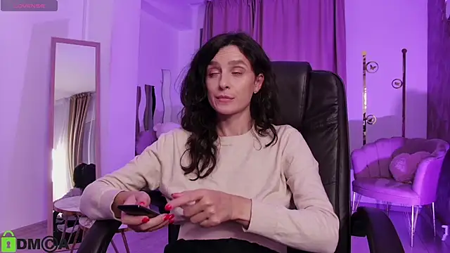 AnnaHarperX online show from October 2025 04:51:01 PM