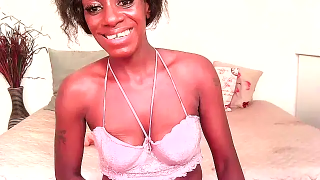 BrunetteNaomi8 online show from March 2026 12:09:01 PM